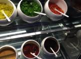 麻辣烫小料碗火锅店调料碗商用陶瓷斜口球形酱料碗自助餐厅蘸料碗