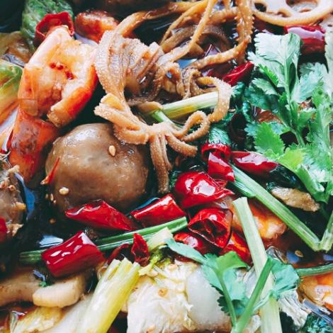 山野骨汤麻辣烫