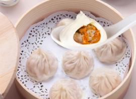 百年龙袍蟹黄汤包