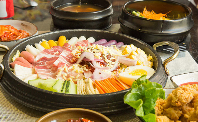 韩式部队火锅加盟费用 韩式部队火锅加盟费用