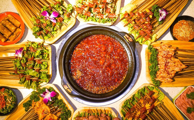 成都小郡肝串串香加盟